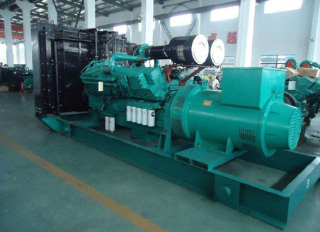 凤凰800kw康明斯柴油发电机组图片 凤凰800kw康明斯柴油发电机组图片